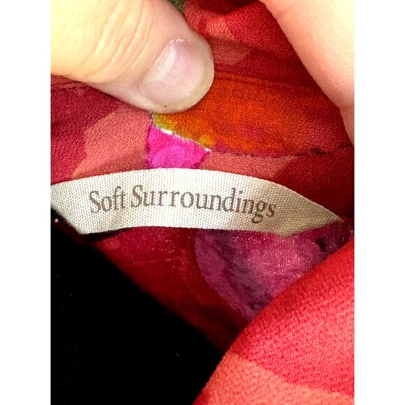 SOFT SURROUNDINGS Red Watercolor Art To Wear Provencia Dress Hankerchief Sz S - Picture 11 of 14